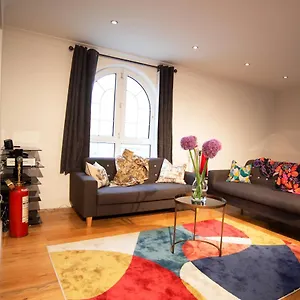 https://birch-at-brighton-marina.brighton-hotels-england.com