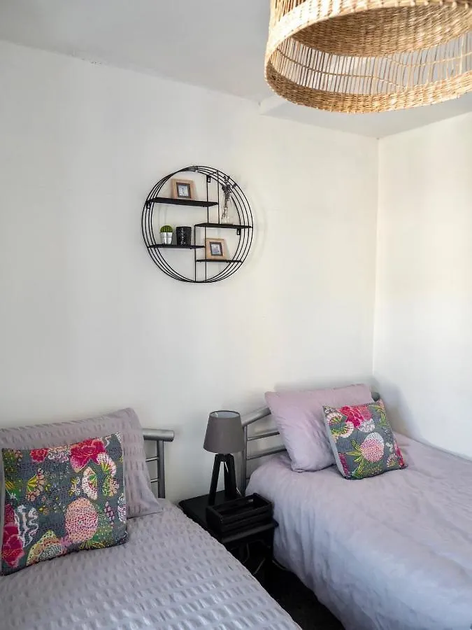 Penarth Town Apartment Cardiff