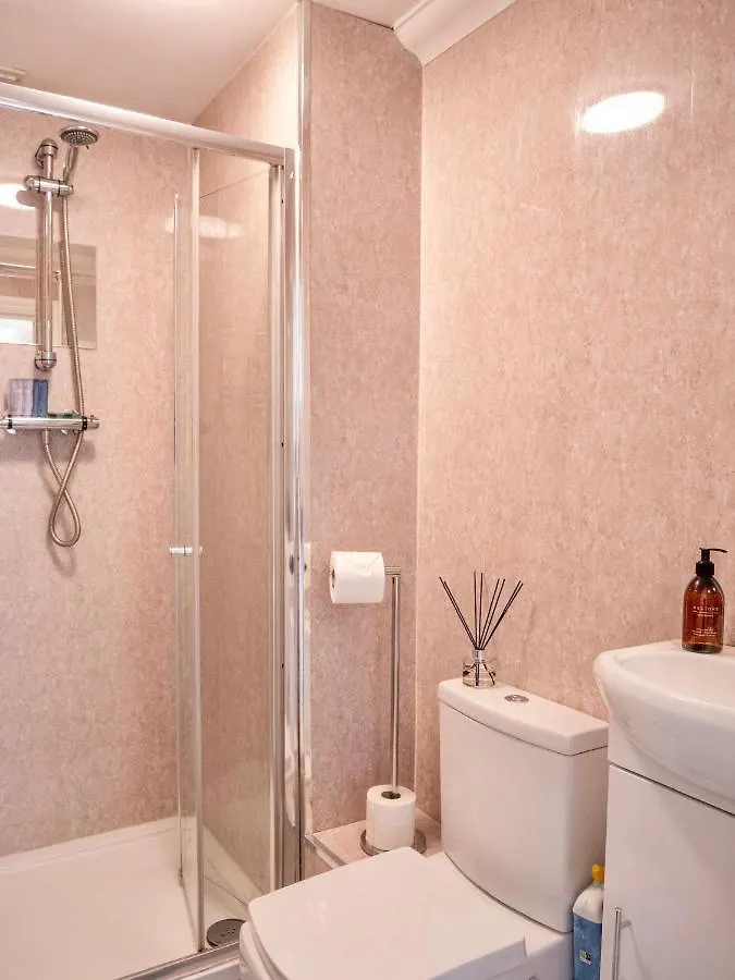 Penarth Town Apartment Cardiff